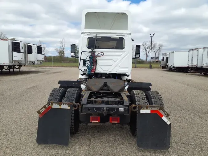 2019 NAVISTAR INTERNATIONAL RH613 DAYCAB S/Acd60faf0de280c6cb90dfb924d0305eb