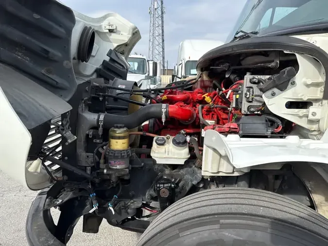 2019 FREIGHTLINER/MERCEDES M2 106