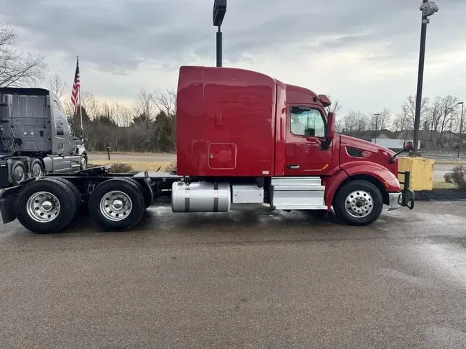 2022 Peterbilt 579