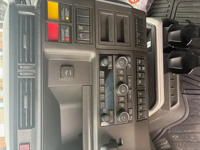 2027 VOLVO TRUCK VNL64TV04cd68126518f852825db2b564ef60e5da