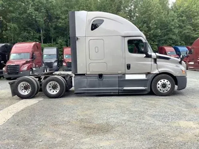 2019 Freightliner Cascadia