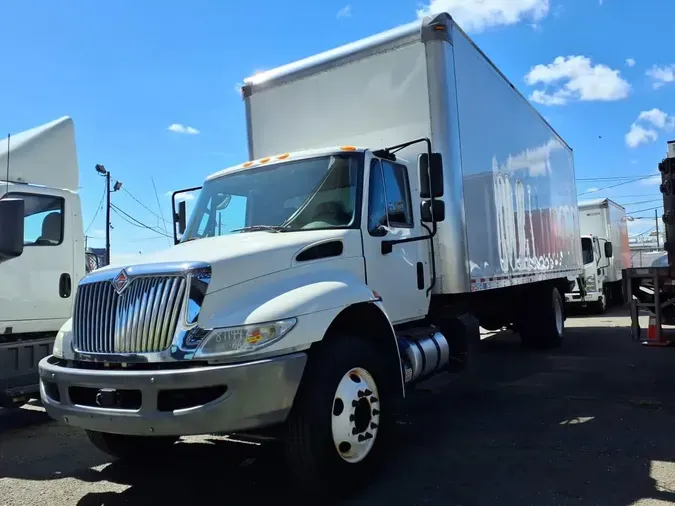2019 NAVISTAR INTERNATIONAL 4300