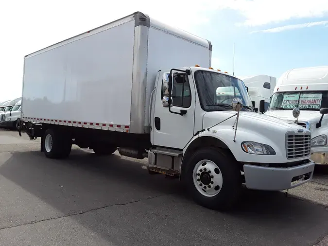 2016 FREIGHTLINER/MERCEDES M2 106