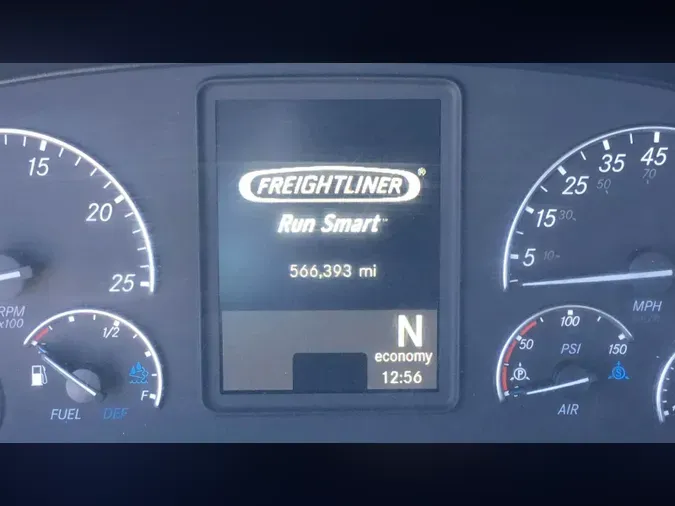 2020 Freightliner Cascadia 126