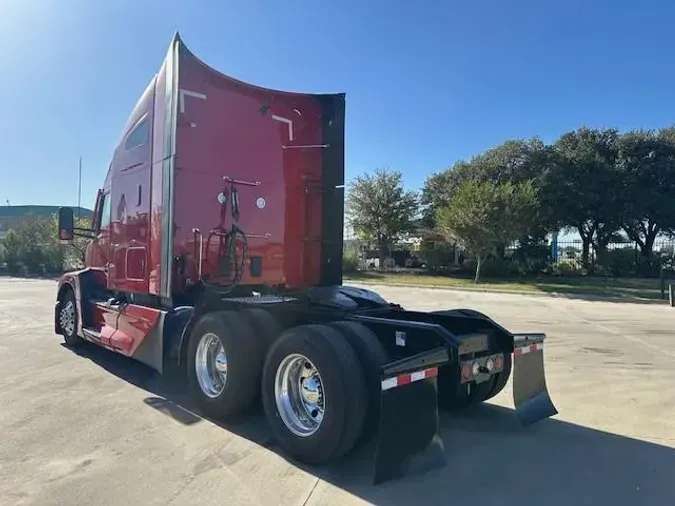 2024 Kenworth T680