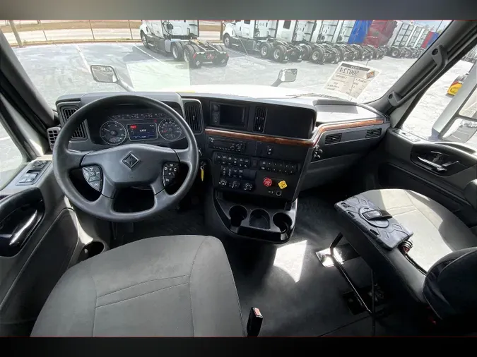 2020 INT LT625 6x4