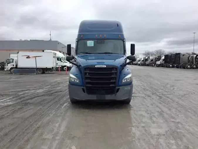 2022 Freightliner Cascadia