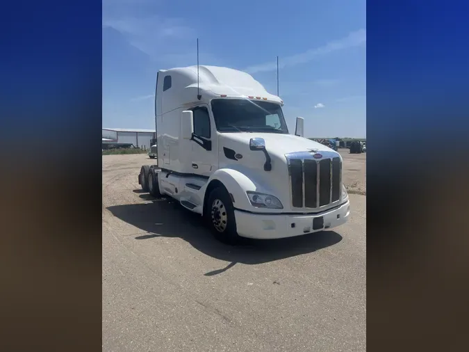 2022 Peterbilt 579