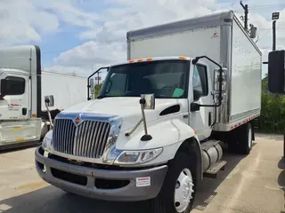 2020 NAVISTAR INTERNATIONAL MV607 (4X2)