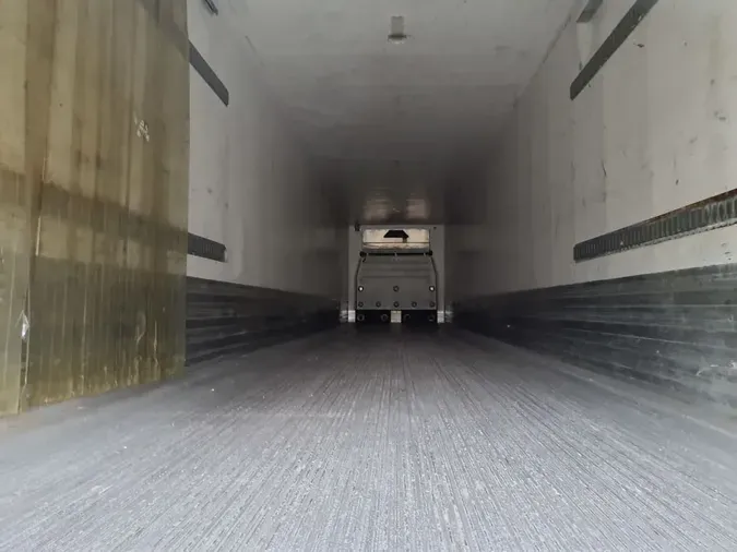 2017 GREAT DANE 7211TZ-1 48/156/102cd84aedc9744d58372de4503d9a51abd