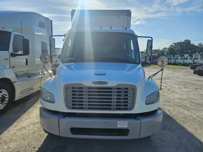 2015 FREIGHTLINER M2 106