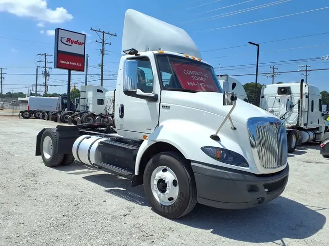 2020 NAVISTAR INTERNATIONAL RH613 DAYCAB S/A