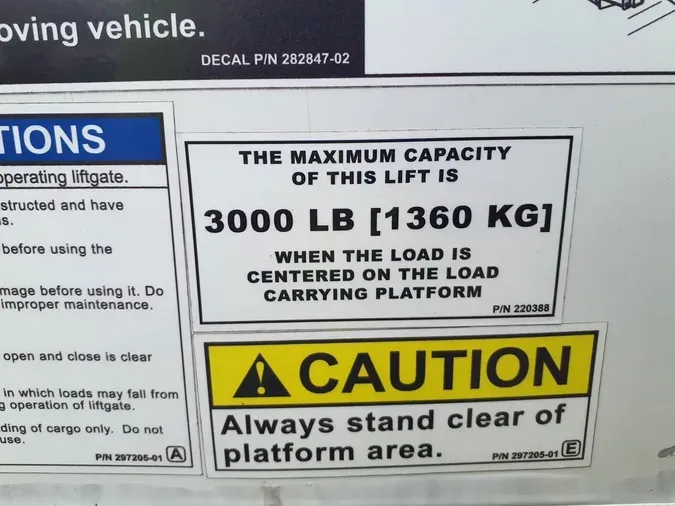 2022 FREIGHTLINER M2 106