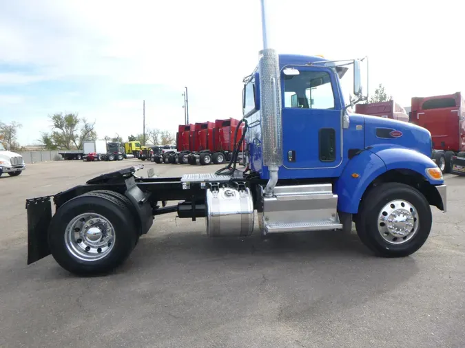 2017 Peterbilt 337