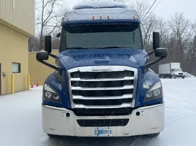 2020 Freightliner T12664ST