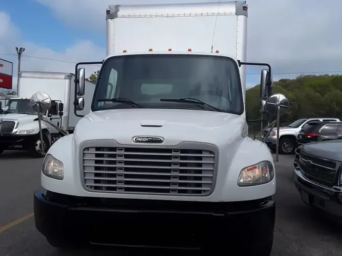 2016 FREIGHTLINER M2 106