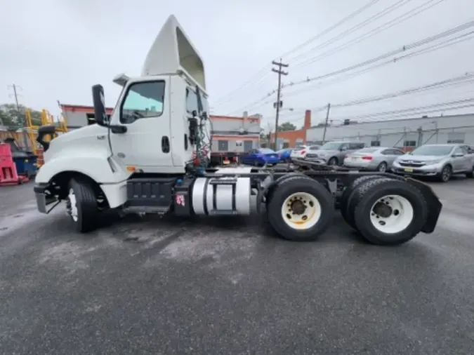 2019 NAVISTAR INTERNATIONAL LT625 DAYCAB T/A