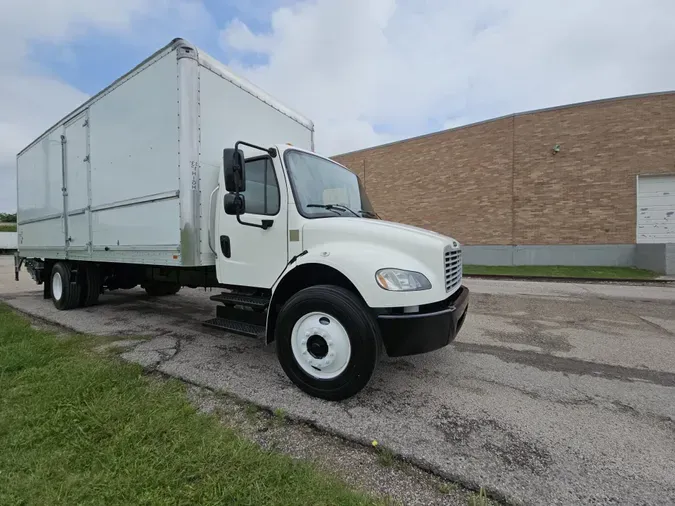 2020 Freightliner Business Class M2 106