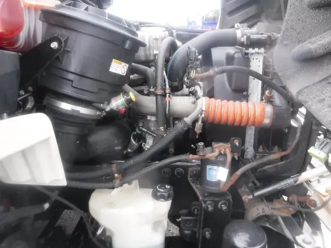 2019 FREIGHTLINER/MERCEDES M2 106