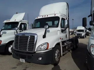 2016 Freightliner CASCADIA 125