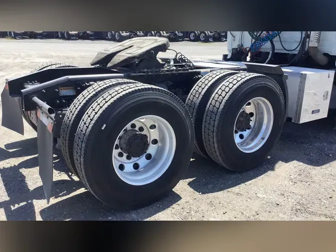 2022 Freightliner Cascadia 126cda70687a1685de058d02f9d0cde4ebd