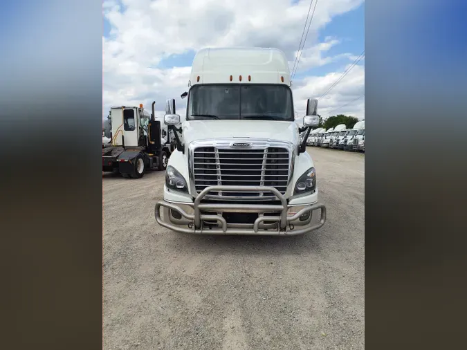 2020 FREIGHTLINER/MERCEDES CASCADIA 125