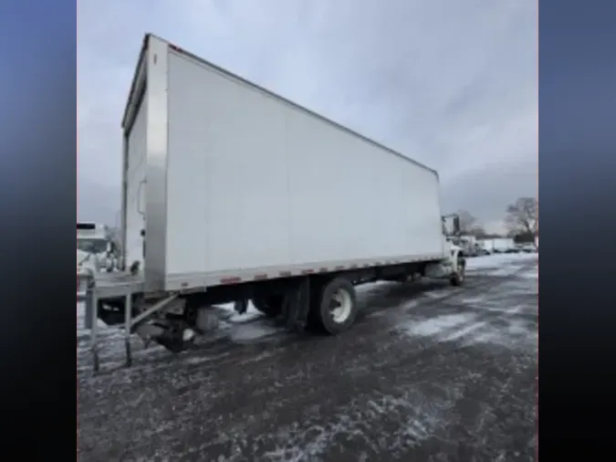 2019 NAVISTAR INTERNATIONAL 4300