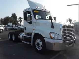 2018 FREIGHTLINER/MERCEDES CASCADIA 125