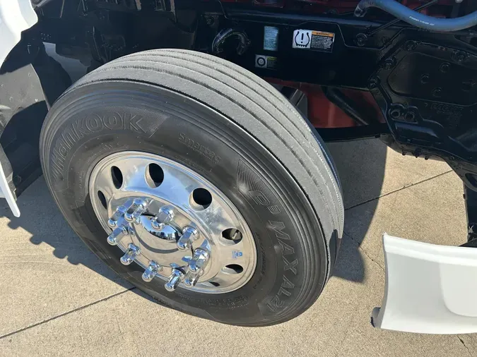 2022 Peterbilt 579