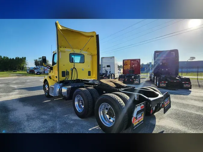 2021 Peterbilt 579