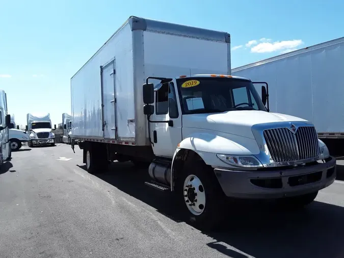 2019 NAVISTAR INTERNATIONAL 4300