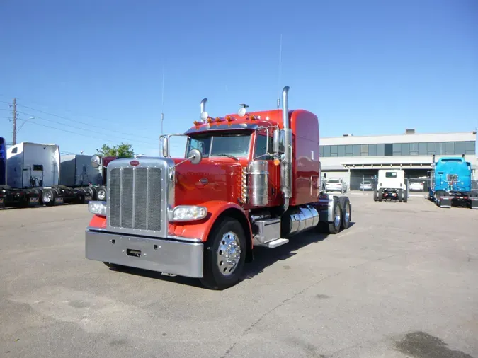 2019 Peterbilt 389