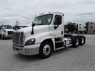 2016 Freightliner CASCADIA 125