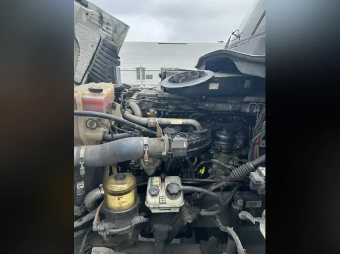 2019 FREIGHTLINER/MERCEDES CASCADIA 125