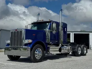 2027 PETERBILT 589