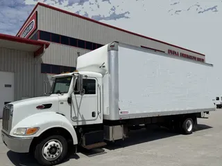 2013 Peterbilt 330
