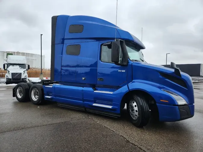 2021 VOLVO VNL64T760cdc1c1af057c94ca213487e38952470e