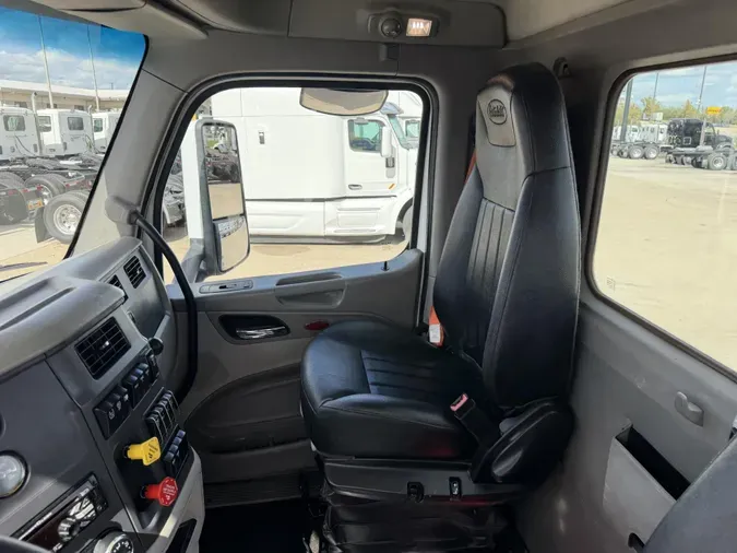 2020 Peterbilt 579