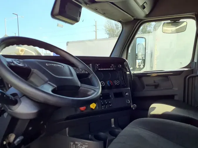 2023 FREIGHTLINER/MERCEDES NEW CASCADIA PX12664