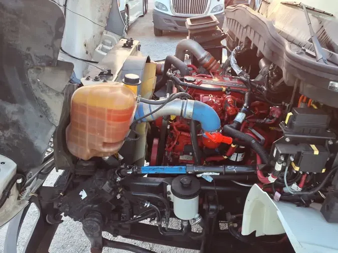 2019 NAVISTAR INTERNATIONAL 4300