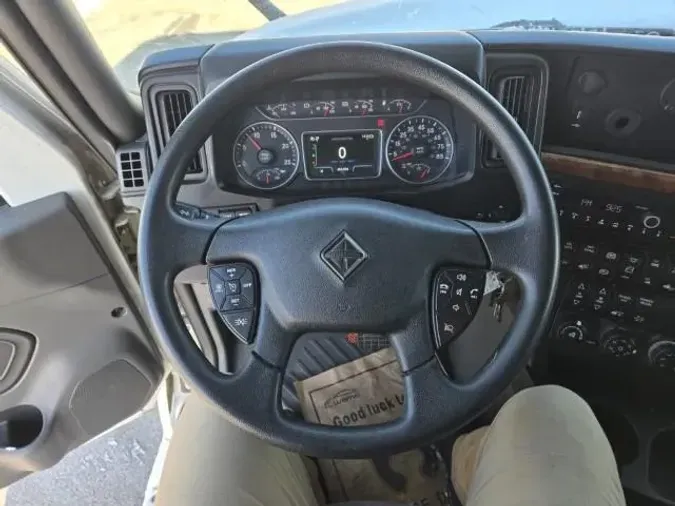 2022 International LT625