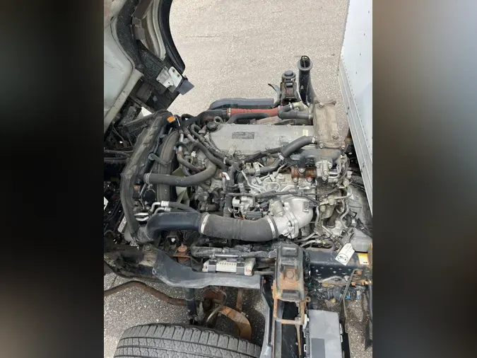 2019 ISUZU NPR