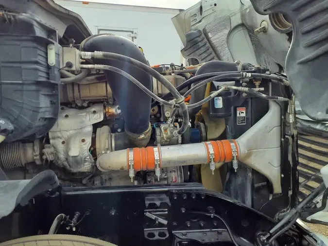 2017 FREIGHTLINER/MERCEDES CASCADIA 125