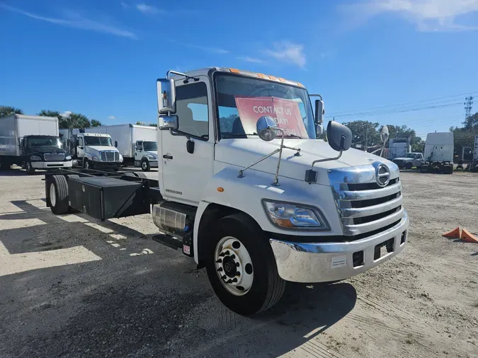 2016 HINO 338