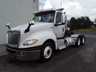 2018 NAVISTAR INTERNATIONAL LT625 DAYCAB T/A