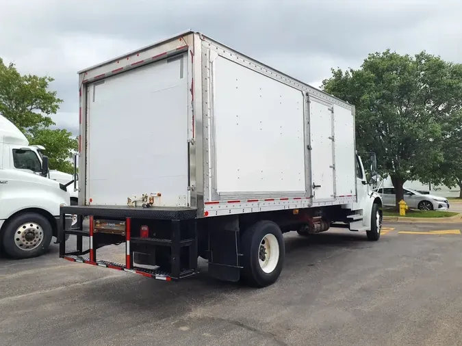 2019 FREIGHTLINER M2 106