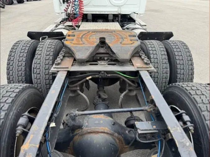 2019 FREIGHTLINER/MERCEDES CASCADIA 125