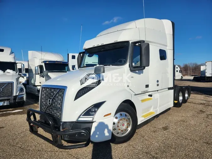 2022 VOLVO VNL64T740cdd979f0e25d861121eb694ff9702876