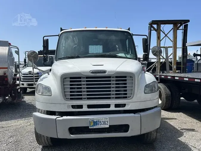 2014 FREIGHTLINER BUSINESS CLASS M2 106