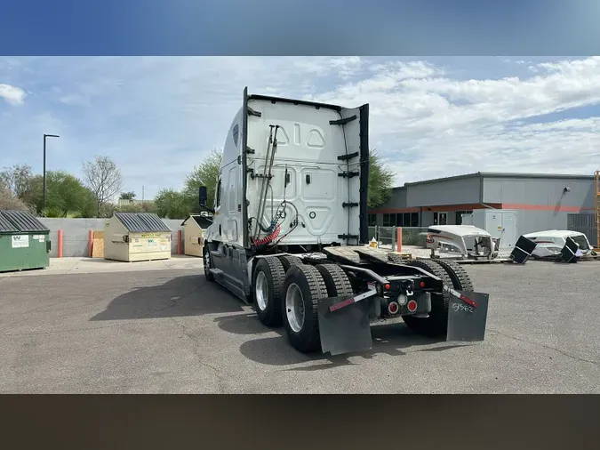 2021 Freightliner Cascadia 126cdde5005c211d7b5293df7cf4ab465e9